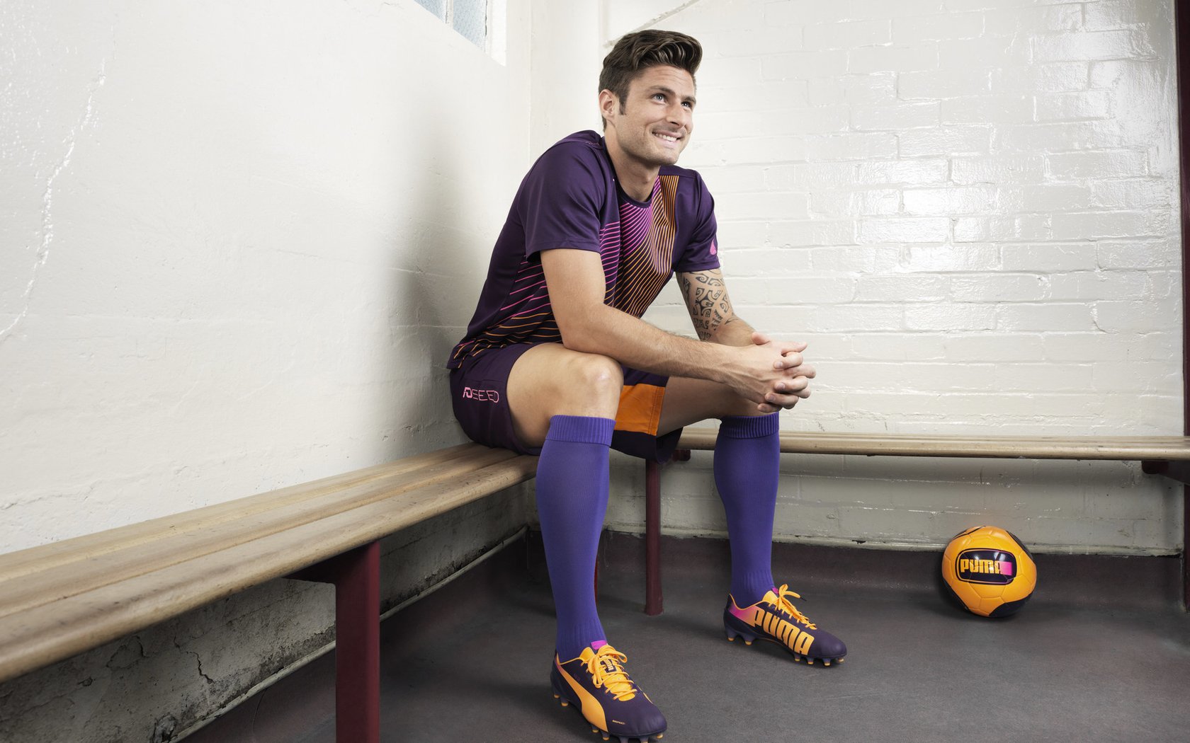 谢菲联反击线路清晰，刀锋战士力求保级，谢菲联战术